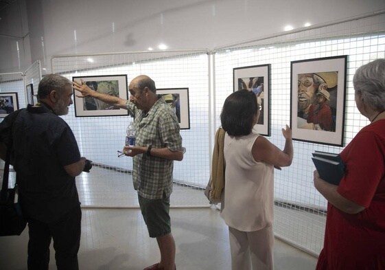 Exposición de fotografía en el Auditorio El Batel en la pasada edición de La Mar de Músicas.