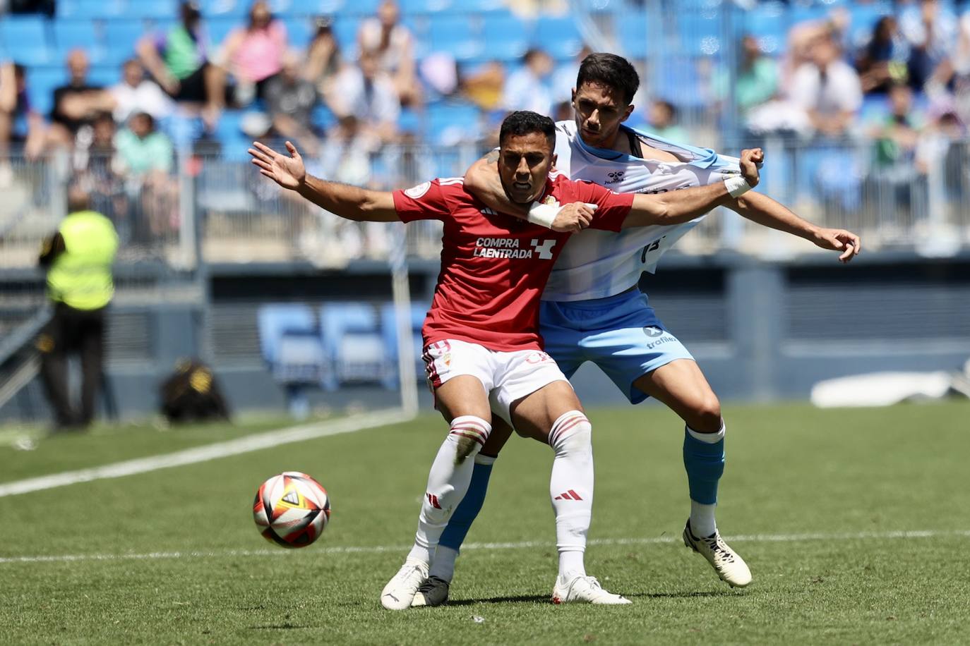 El empate del Real Murcia frente al Málaga, en imágenes