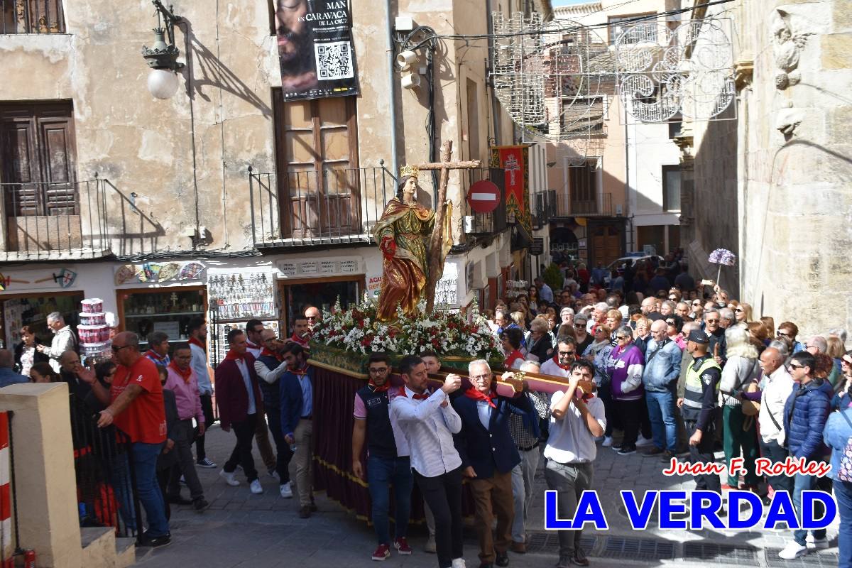 Subida de Santa Elena hasta la basílica de la Vera Cruz