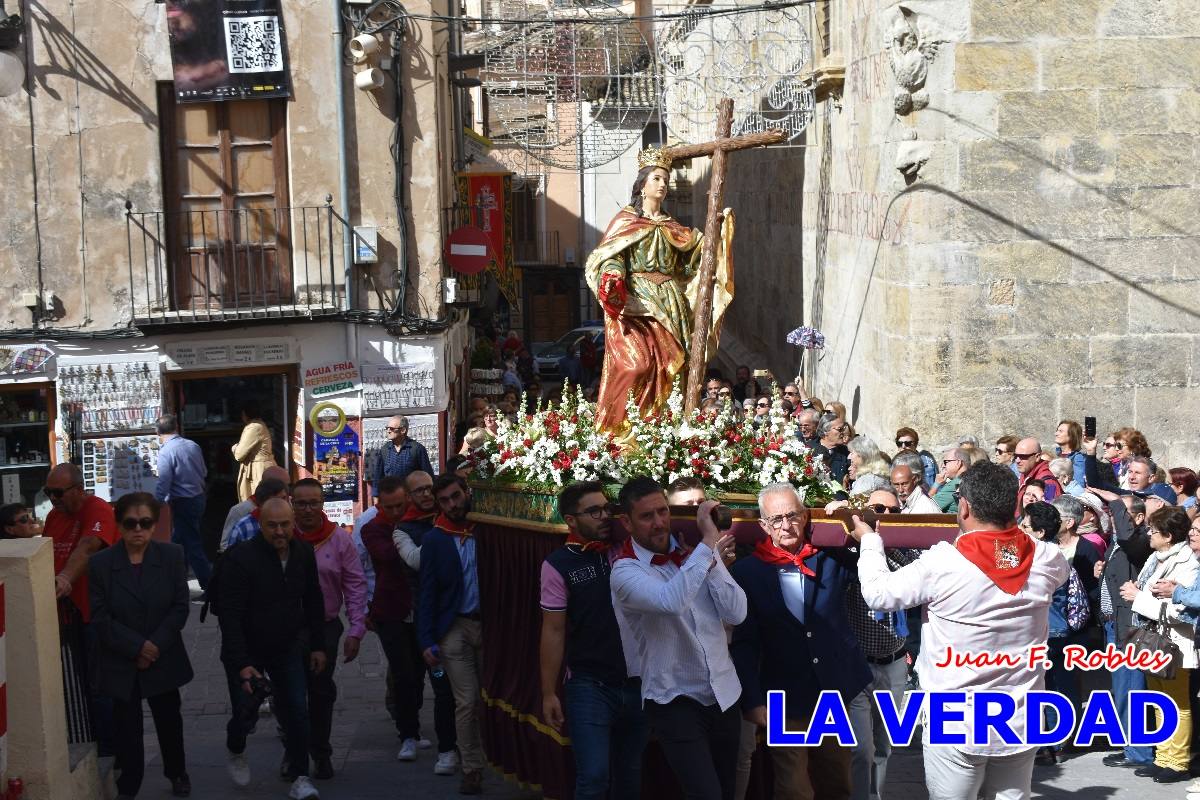 Subida de Santa Elena hasta la basílica de la Vera Cruz