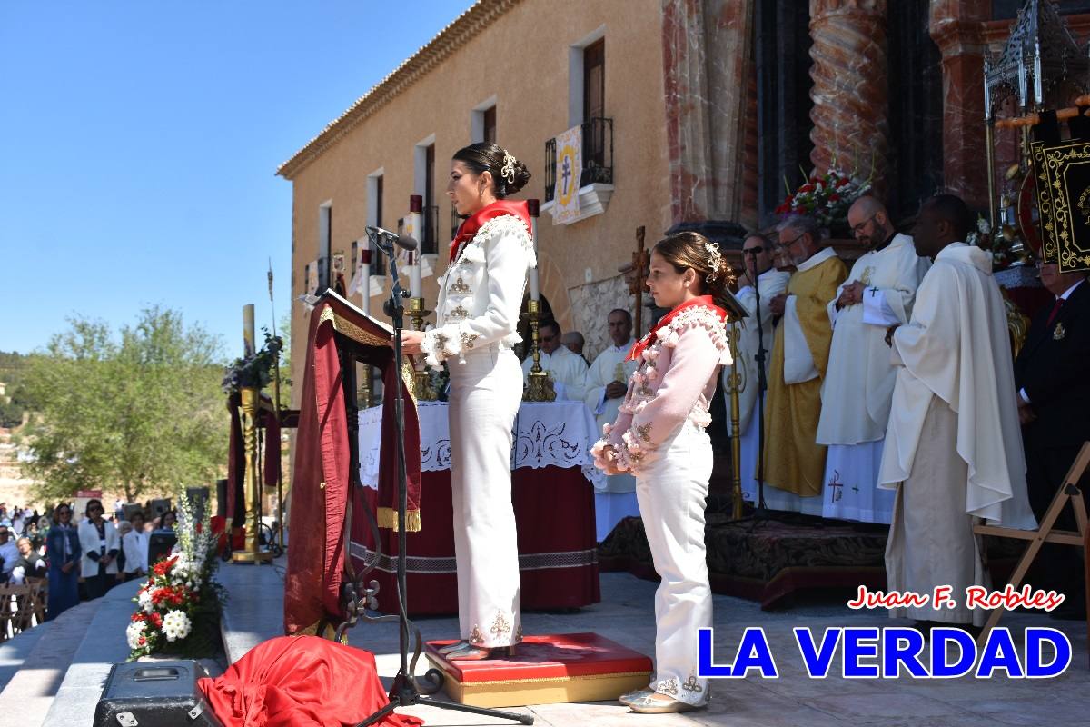 Flores de las peñas caballistas para la Vera Cruz en Caravaca