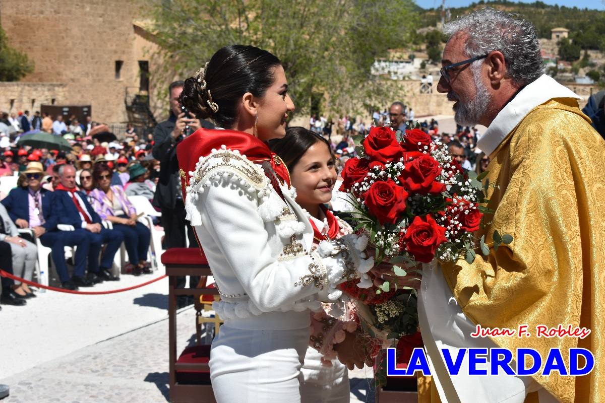 Flores de las peñas caballistas para la Vera Cruz en Caravaca