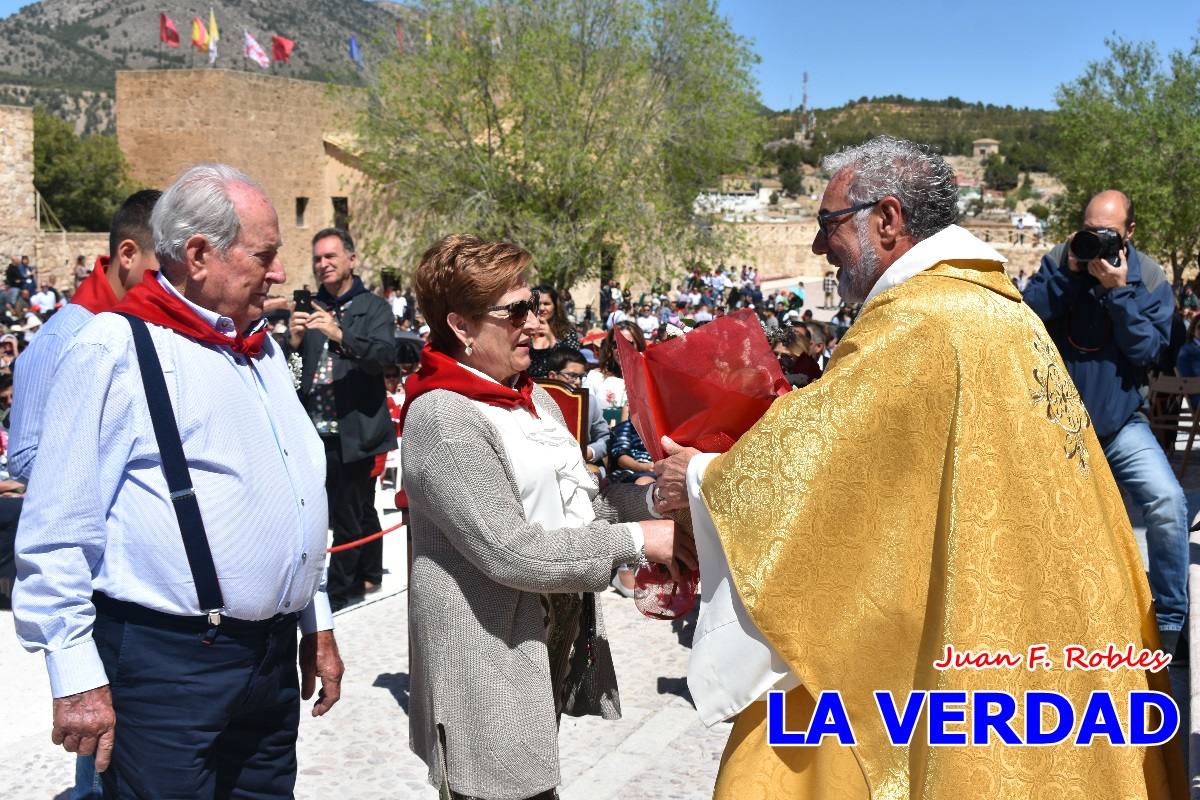 Flores de las peñas caballistas para la Vera Cruz en Caravaca