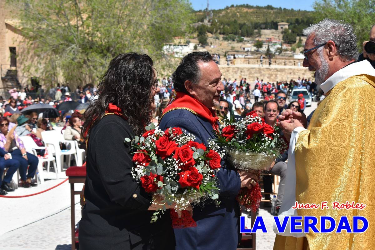 Flores de las peñas caballistas para la Vera Cruz en Caravaca