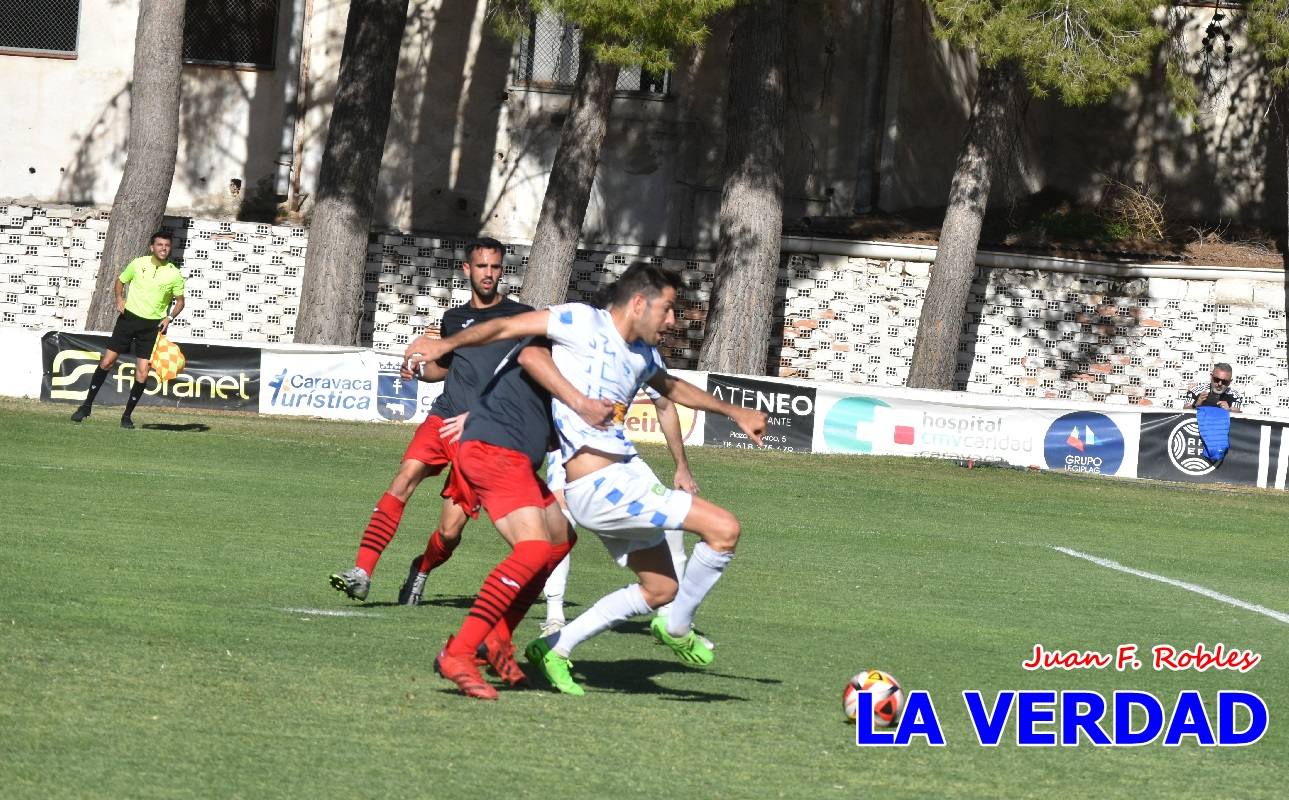 El Caravaca saca músculo frente al Racing Murcia
