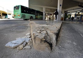 Imagen del mal estado en el que se encuentra la estación de autobuses de Murcia.