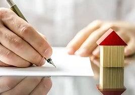 El Banco de España aclara si tu entidad te puede obligar a presentar una nota simple para cancelar en el registro la hipoteca.