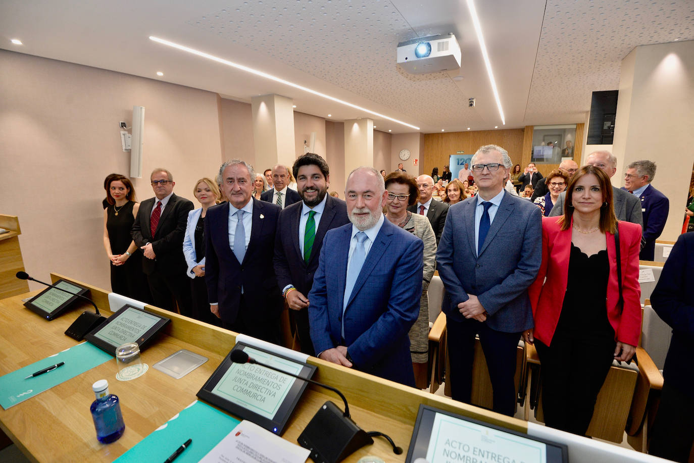 Miralles renueva al frente del Colegio Oficial de Médicos de la Región de Murcia