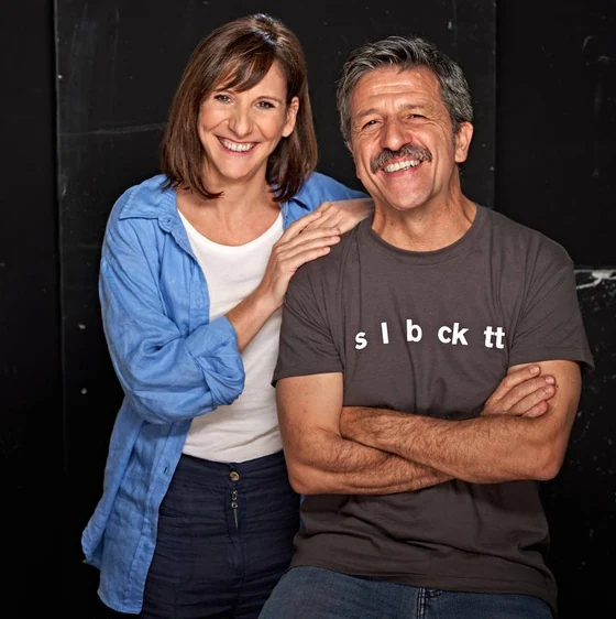 Malena Alterio y David Lorente protagonizan la obra de teatro 'Los amigos de ellos dos'.