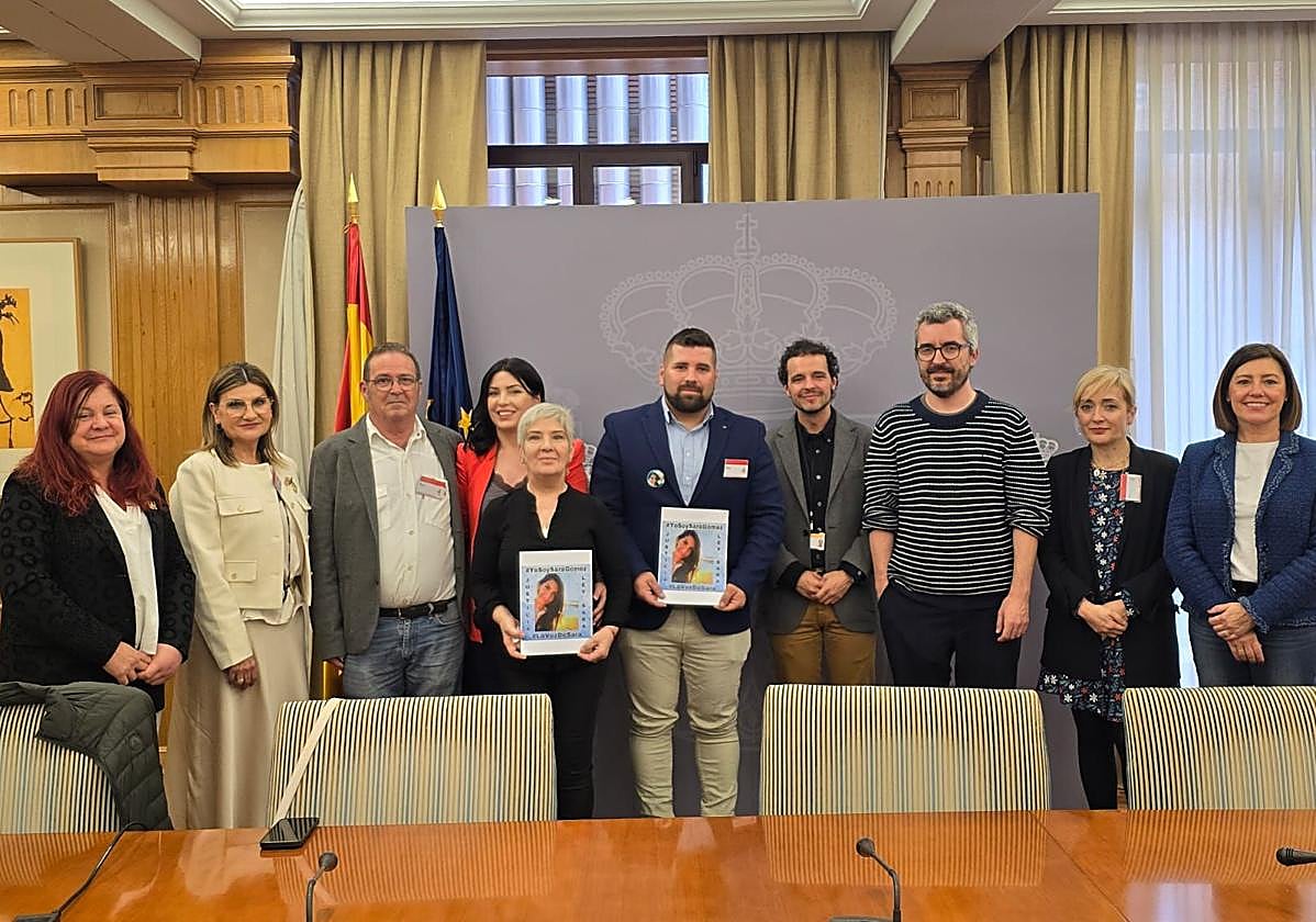 Familiares de Sara Gómez, en su reunión mantenida en el Ministerio de Sanidad.