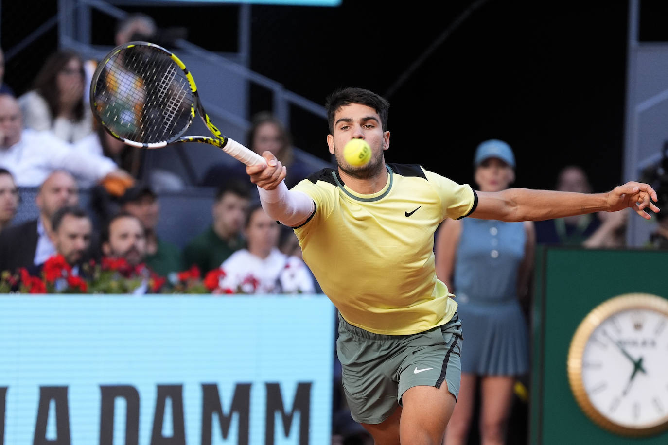 Las imágenes del partido entre Alcaraz y Struff en el Mutua Madrid Open