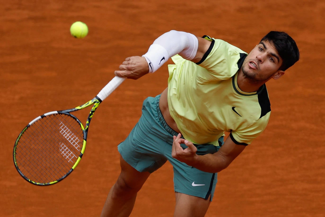 Las imágenes del partido entre Alcaraz y Struff en el Mutua Madrid Open