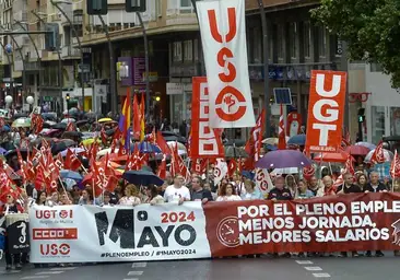 Manifestación por el Día Internacional de los Trabajadores, este miércoles, en Murcia.