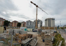 Edificios en construcción en la zona norte de Murcia, entre Juan Carlos I y Juan de Borbón.