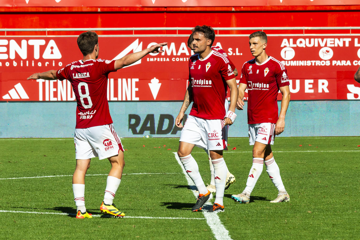 La derrota del Real Murcia frente al Castellón, en imágenes