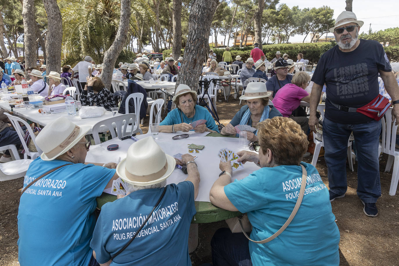 Las imágenes de la convivencia de mayores en Cartagena