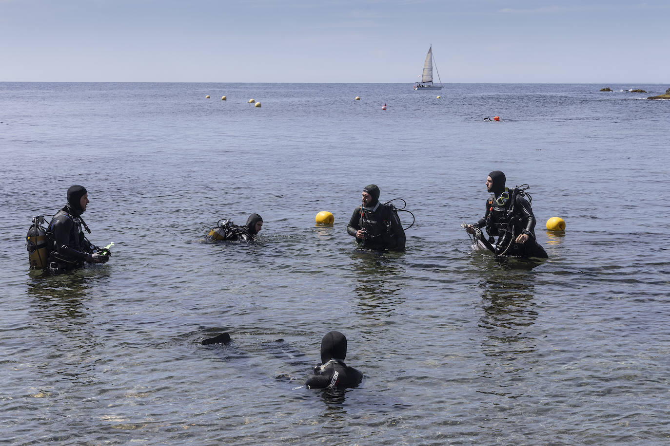 Prácticas de buceo en Cabo de Palos, en imágenes