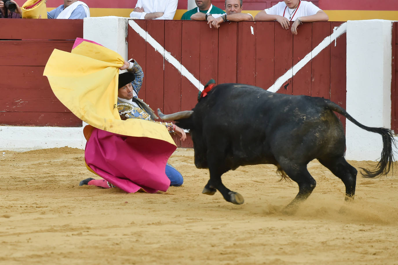 Las imágenes de la corrida de toros en Yecla