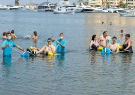 Punto de baño asistido en La Manga en una imagen de archivo.