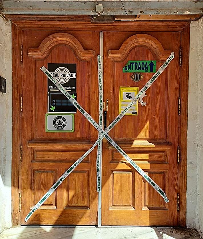 Imagen secundaria 2 - Imágenes de la 'Operación Primatum'