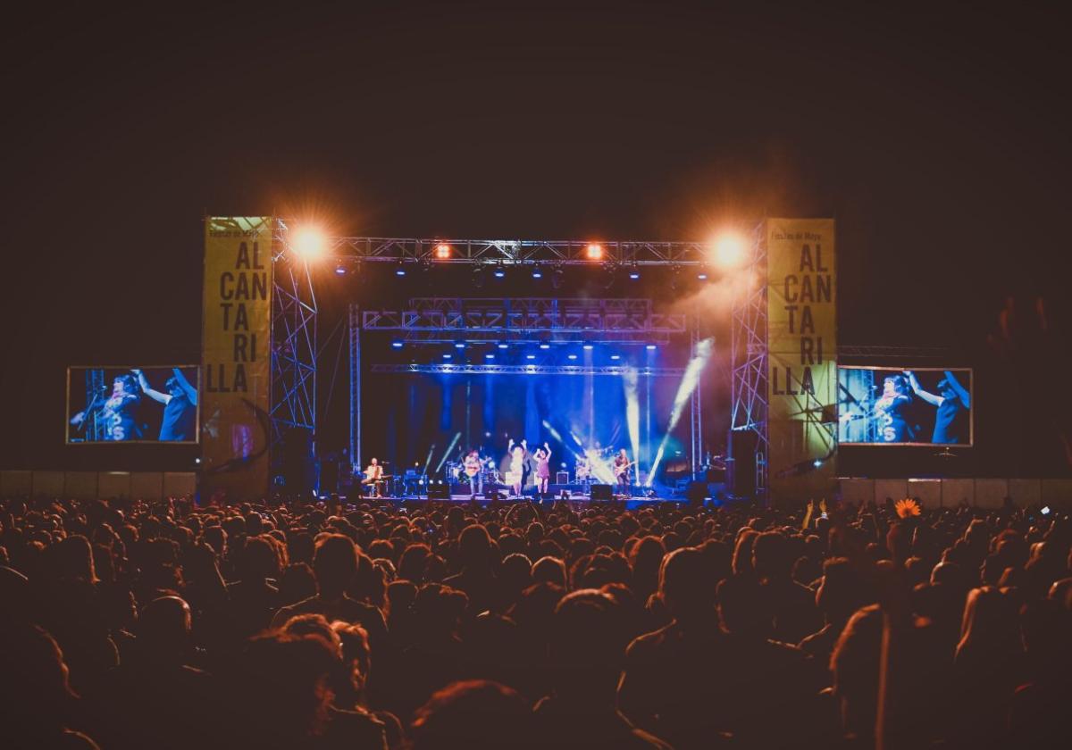 Concierto en el Recinto de Fiestas.