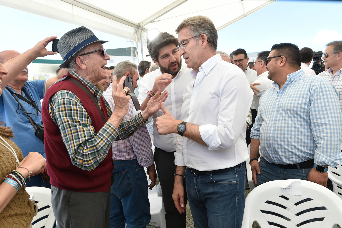 La visita de Núñez Feijóo a Cieza, en imágenes