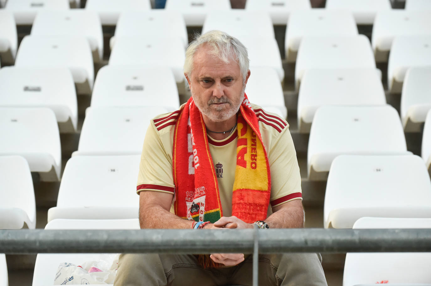 El empate del Real Murcia frente al Mérida, en imágenes