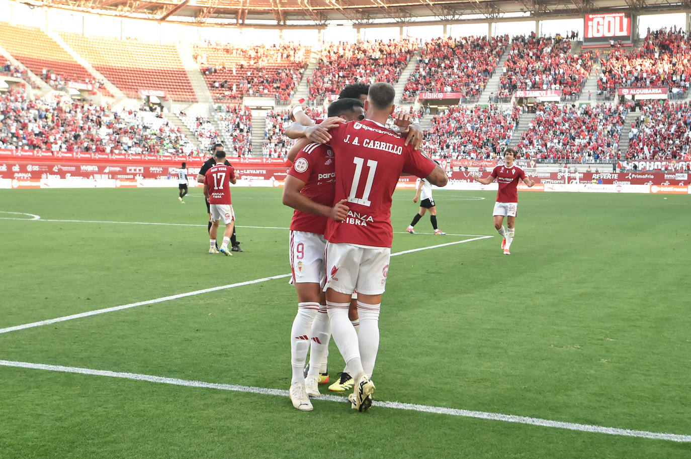 El empate del Real Murcia frente al Mérida, en imágenes
