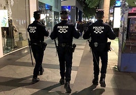 Agentes de la Policía Local de Murcia, en una foto de archivo.