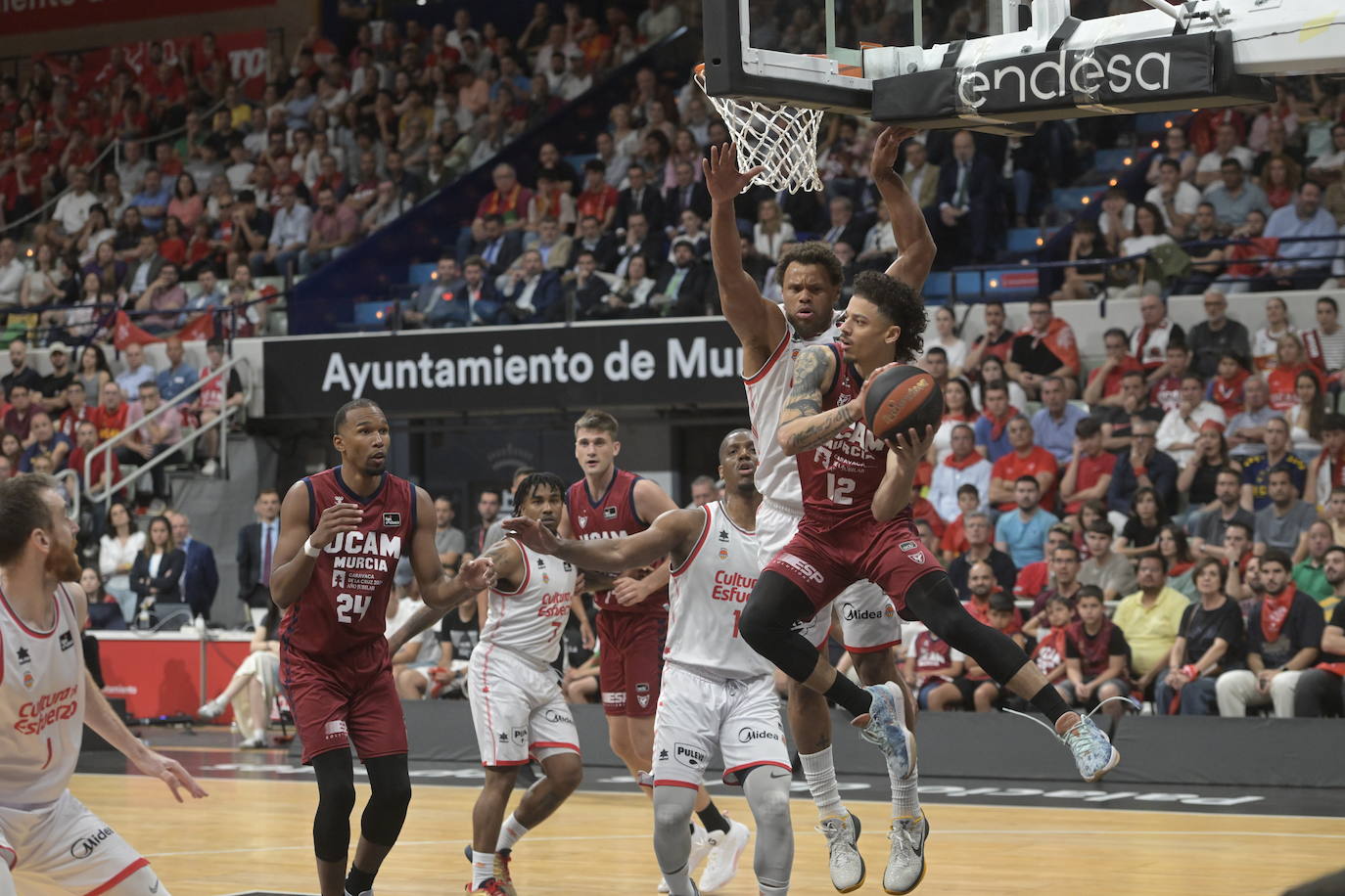 Las imágenes del UCAM-Valencia (72-83)