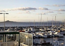 El puerto del club náutico de Los Nietos, en una fotografía de archivo.