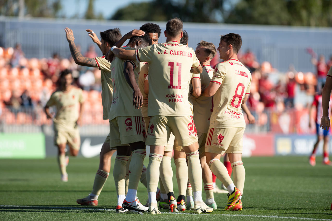 La derrota del Real Murcia frente al Atleti B, en imágenes