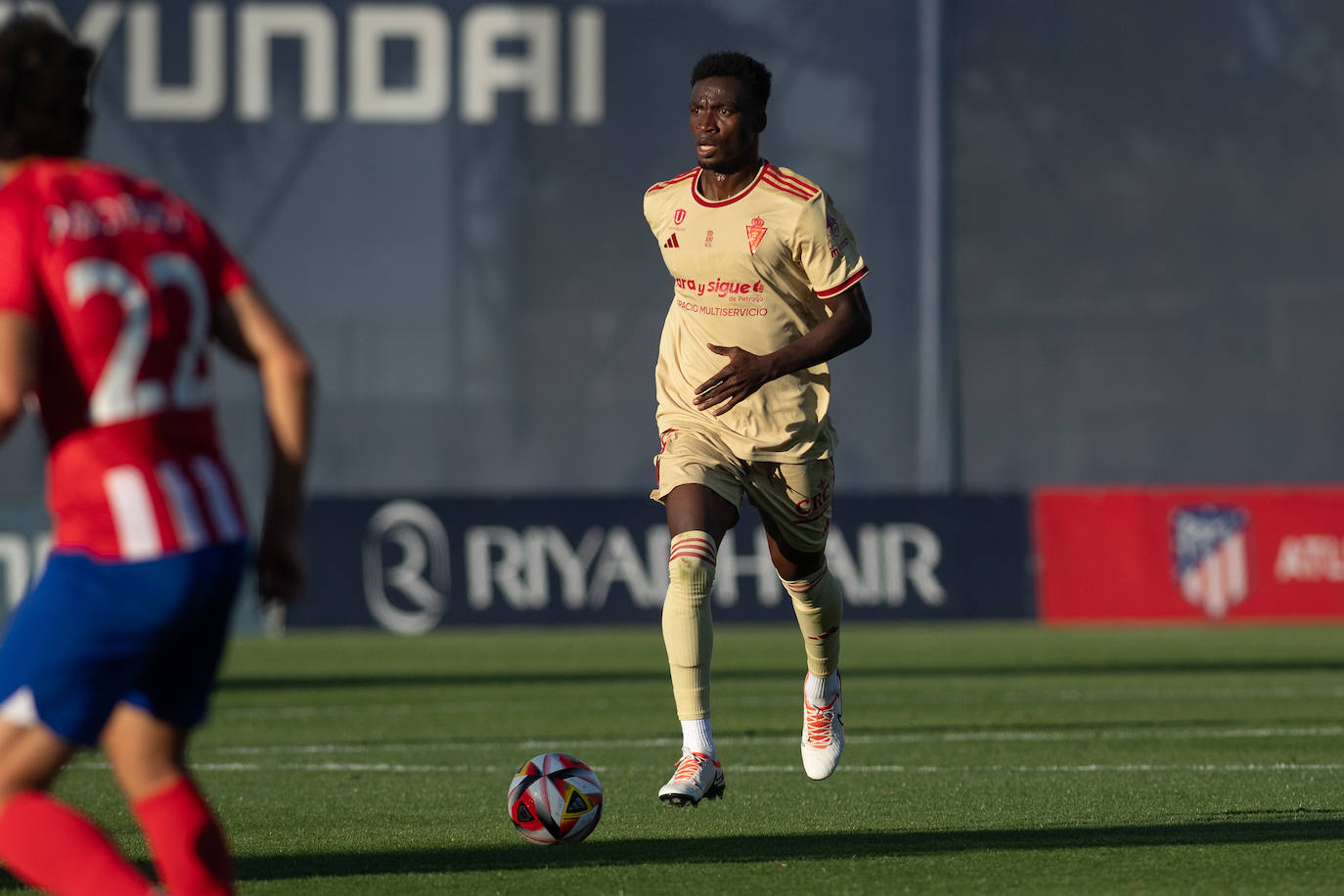 La derrota del Real Murcia frente al Atleti B, en imágenes