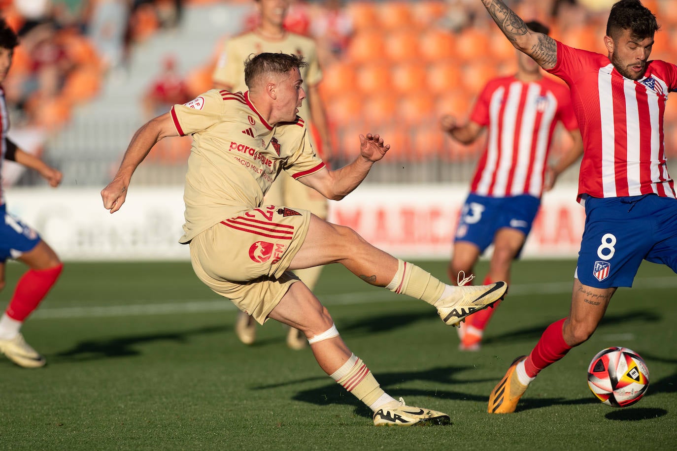 La derrota del Real Murcia frente al Atleti B, en imágenes