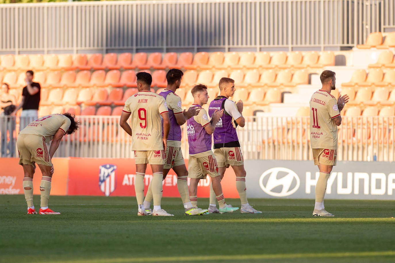 La derrota del Real Murcia frente al Atleti B, en imágenes