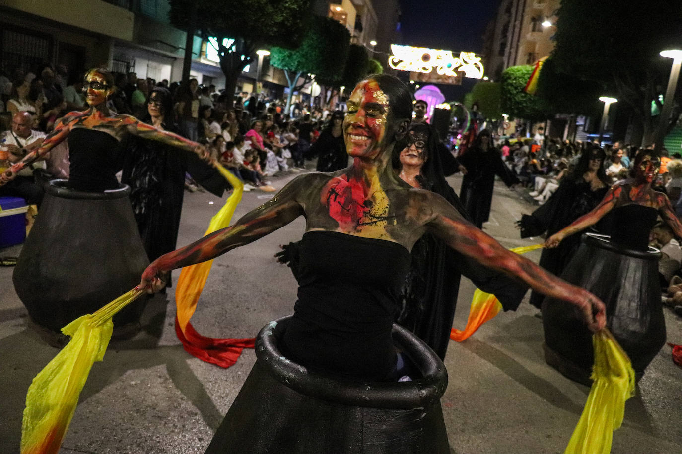 Juguetes en Alcantarilla y Quema de la Bruja