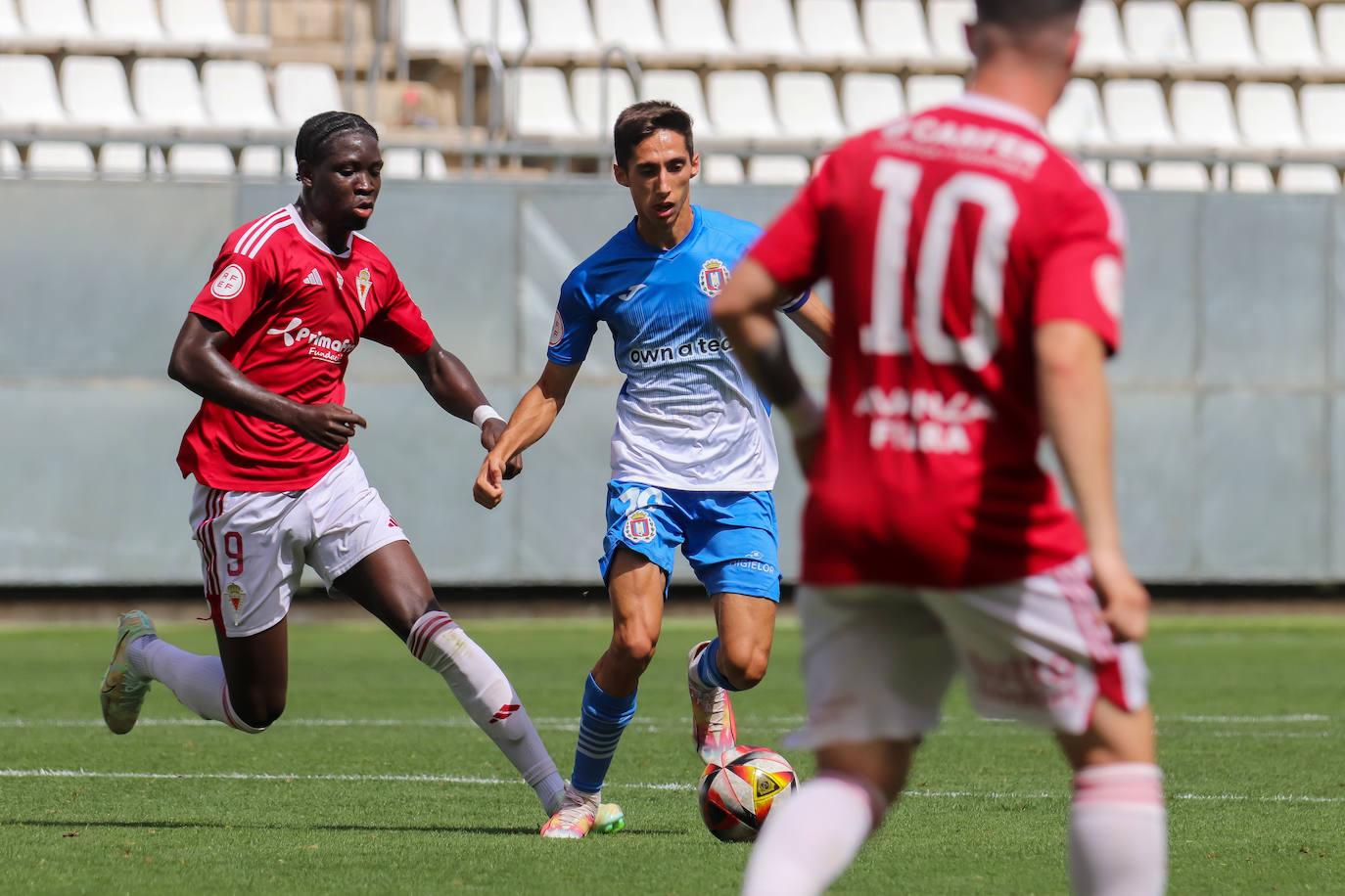 La victoria del Real Murcia Imperial frente al Lorca Deportiva, en imágenes