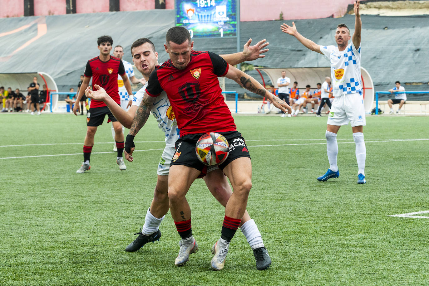 El Cieza accede a las semifinales del &#039;playoff&#039; tras eliminar al Caravaca, en imágenes