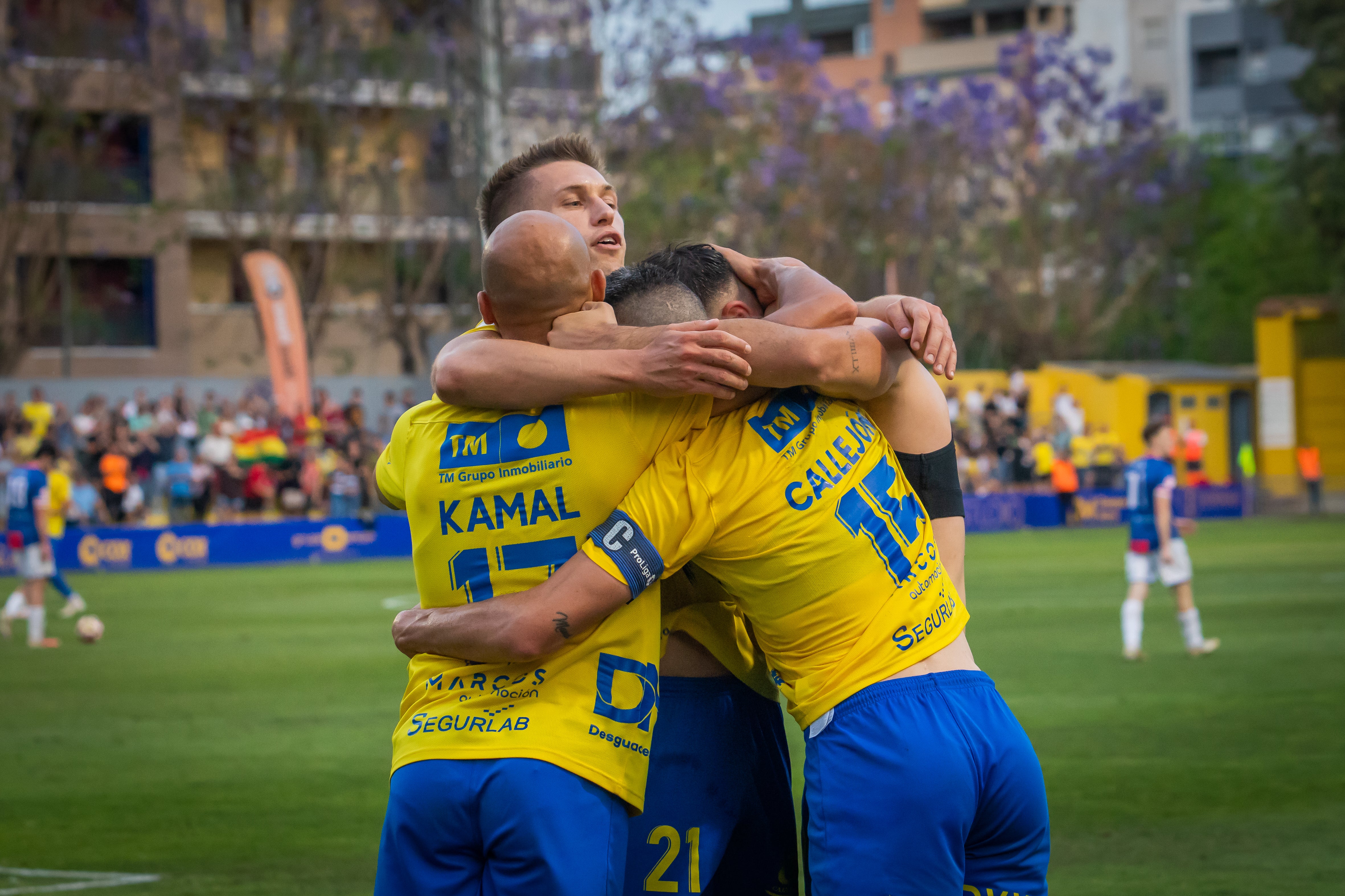 Las imágenes del partido entre el Orihuela y el Barakaldo en Los Arcos