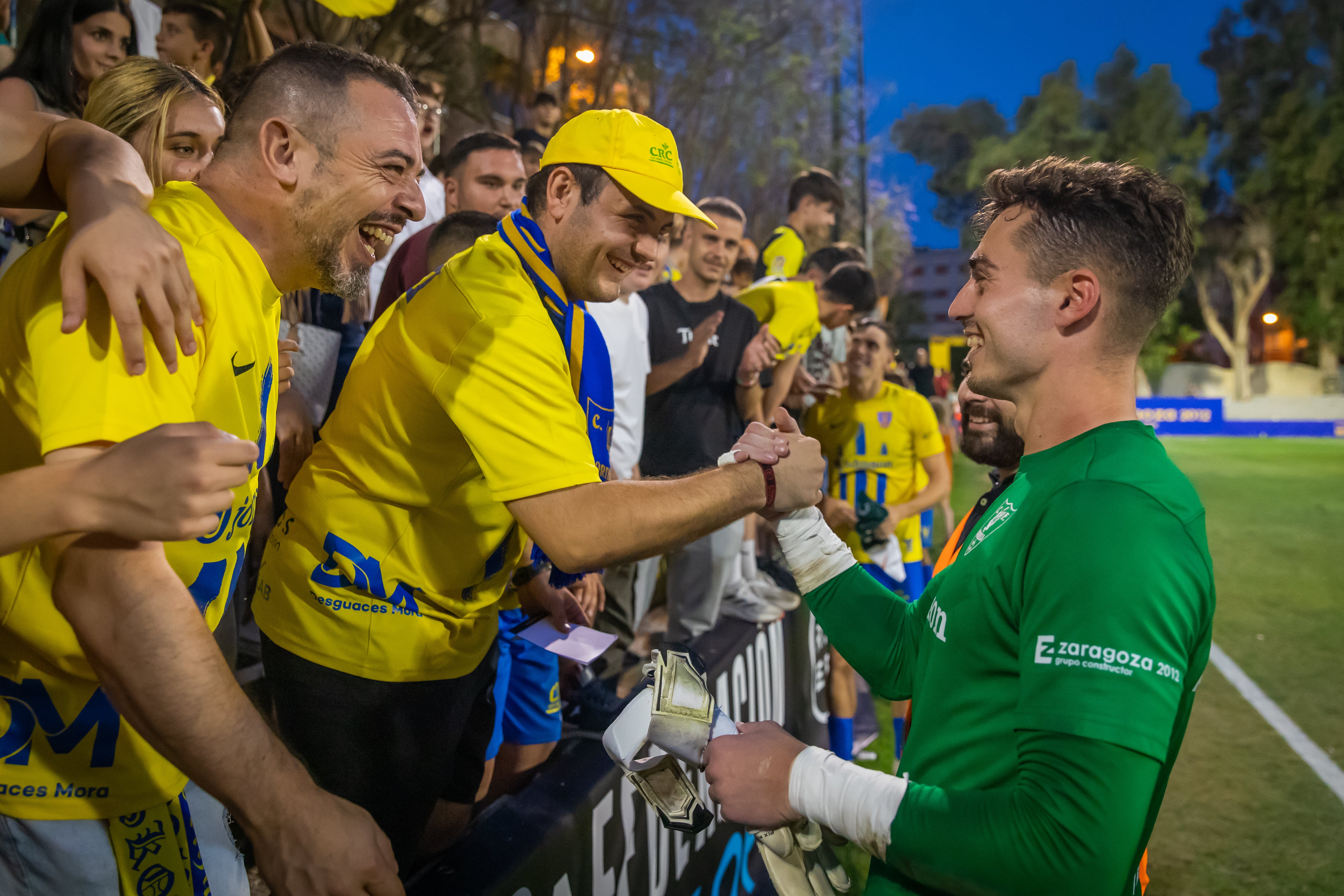 Las imágenes del partido entre el Orihuela y el Barakaldo en Los Arcos