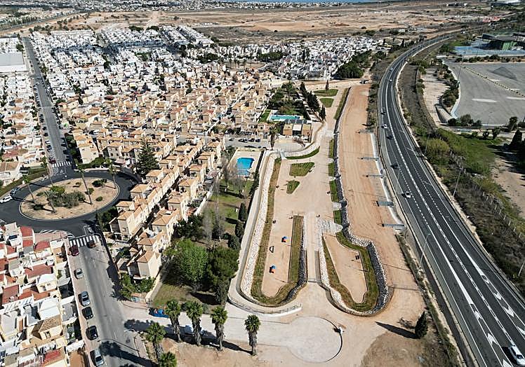 Vista aérea de la nueva balsa de laminación en Doña Inés.