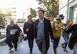 Antonio Sevilla a su llegada a declarar en los juzgados en marzo.