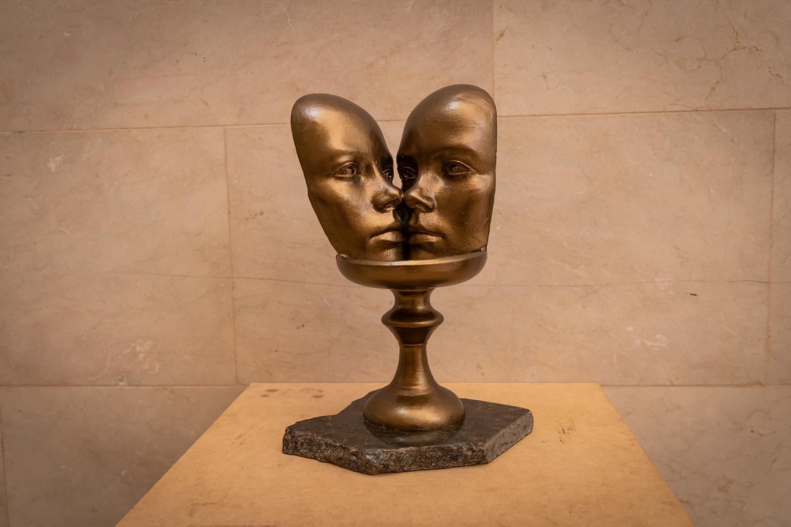 La exposición de esculturas sobre Miguel Hernández, en imágenes