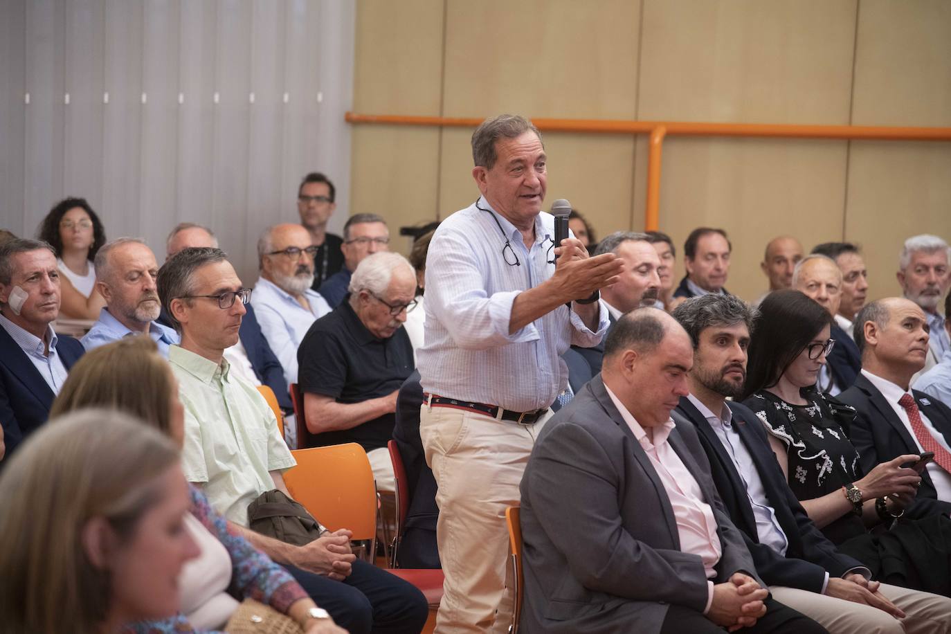 En imágenes, el II Aula de Seguridad y Fuerzas Armadas de LA VERDAD