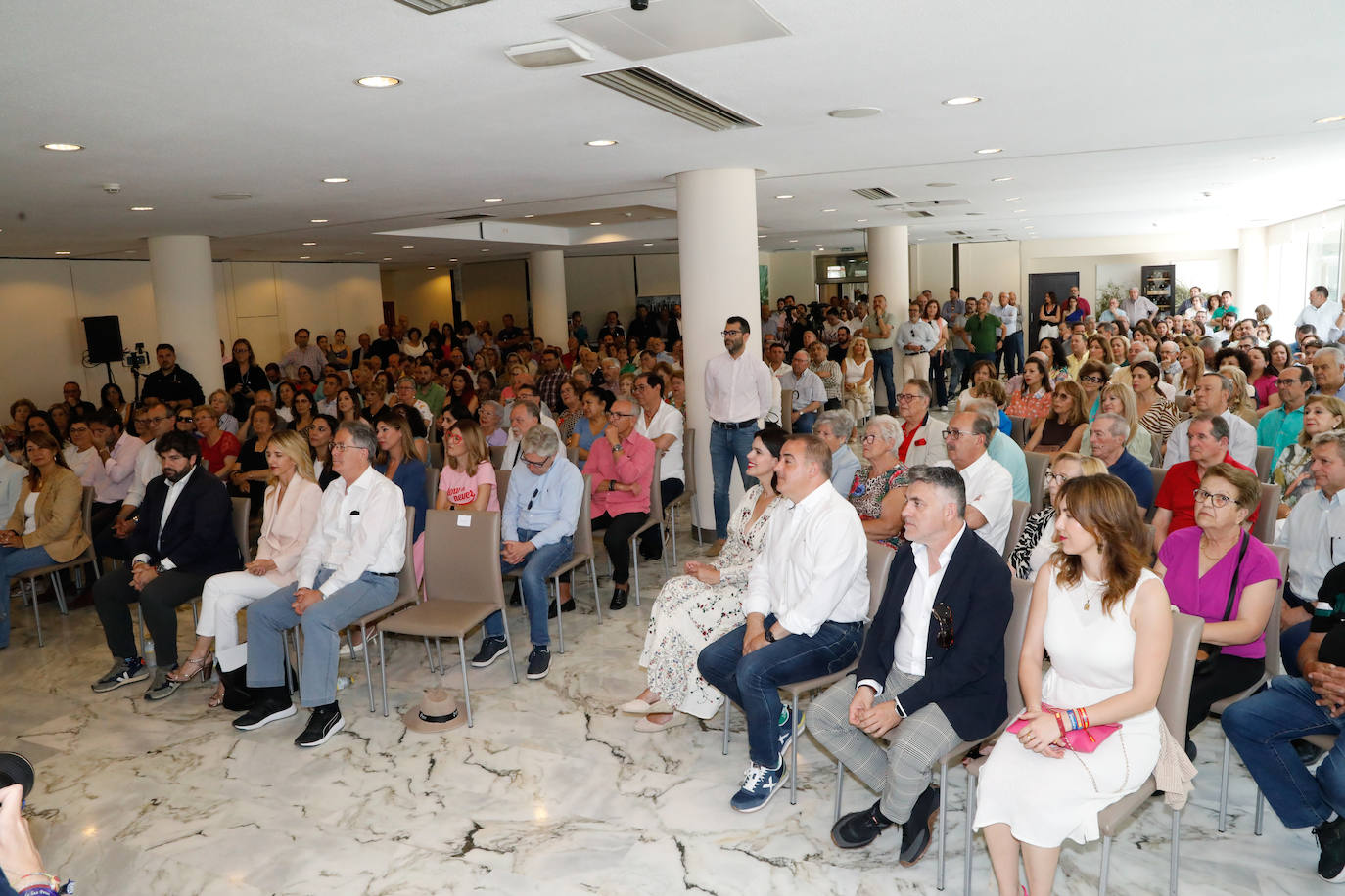Acto electoral del PP en Lorca con Cayetana Álvarez de Toledo, en imágenes