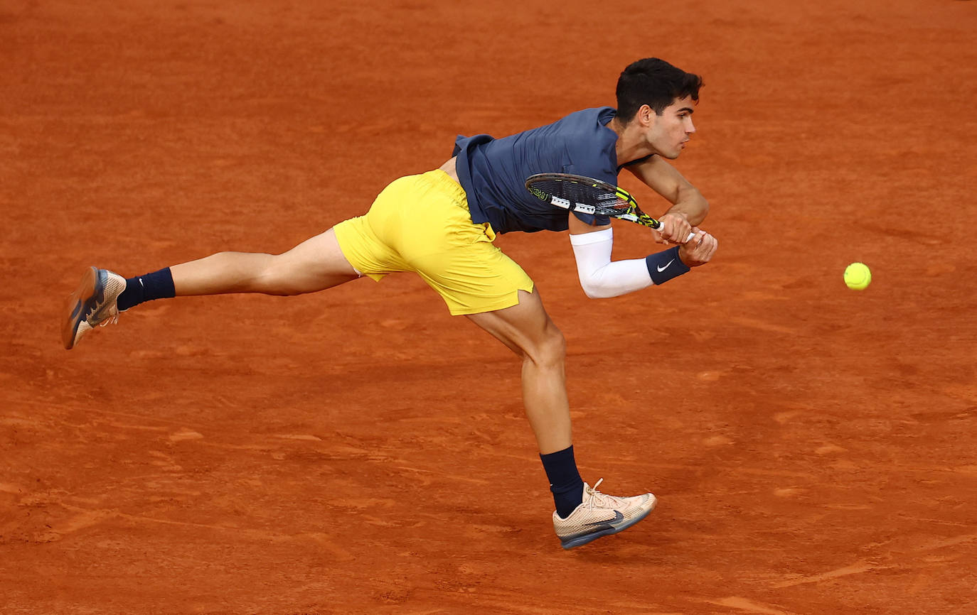 Las imágenes del partido entre Carlos Alcaraz y Stefanos Tsitsipas