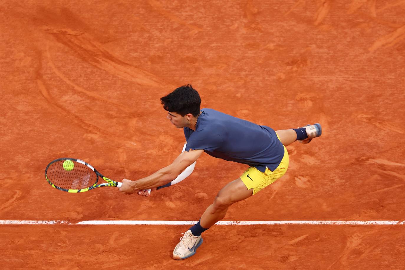 Las imágenes del partido entre Carlos Alcaraz y Stefanos Tsitsipas