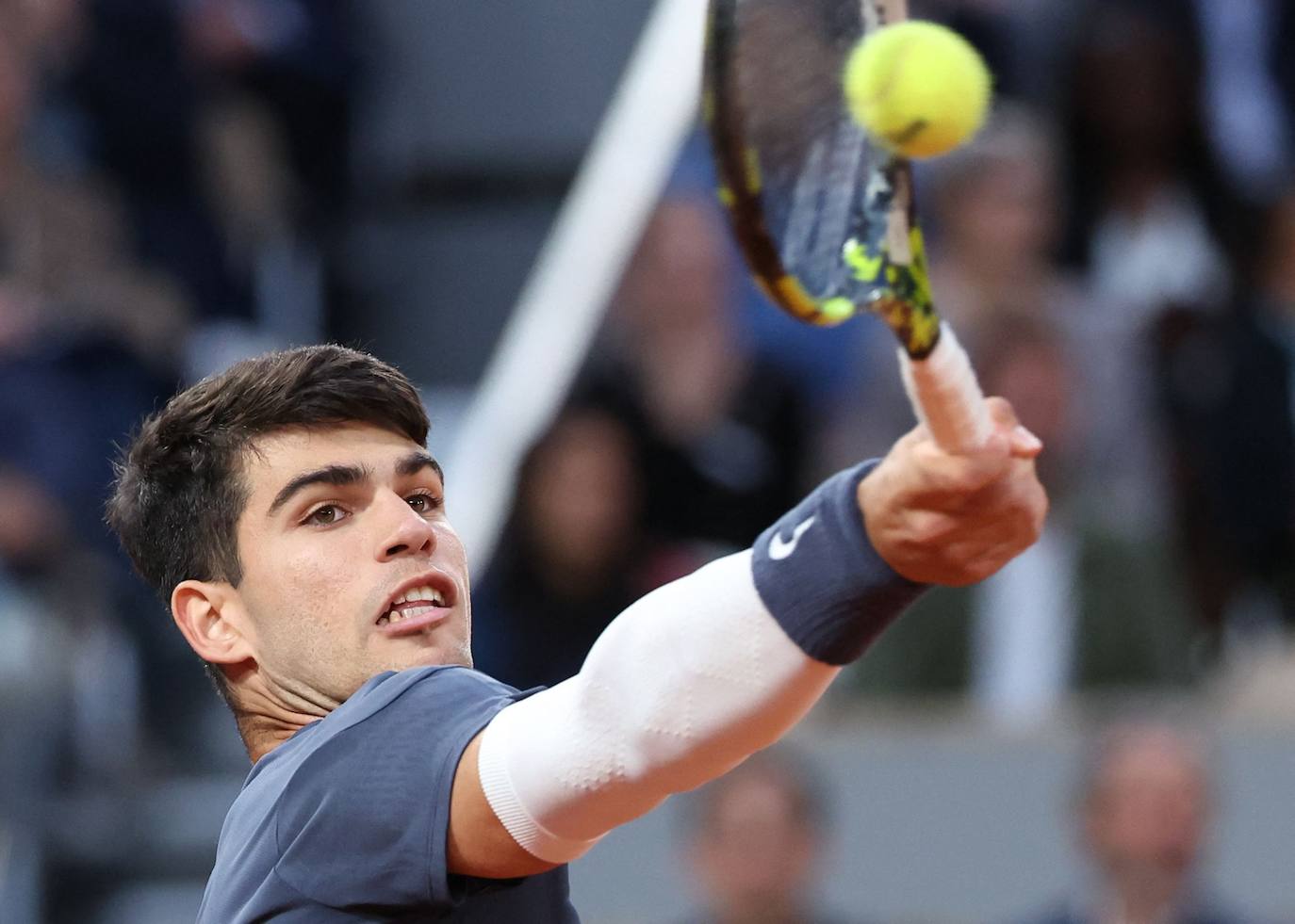 Las imágenes del partido entre Carlos Alcaraz y Stefanos Tsitsipas