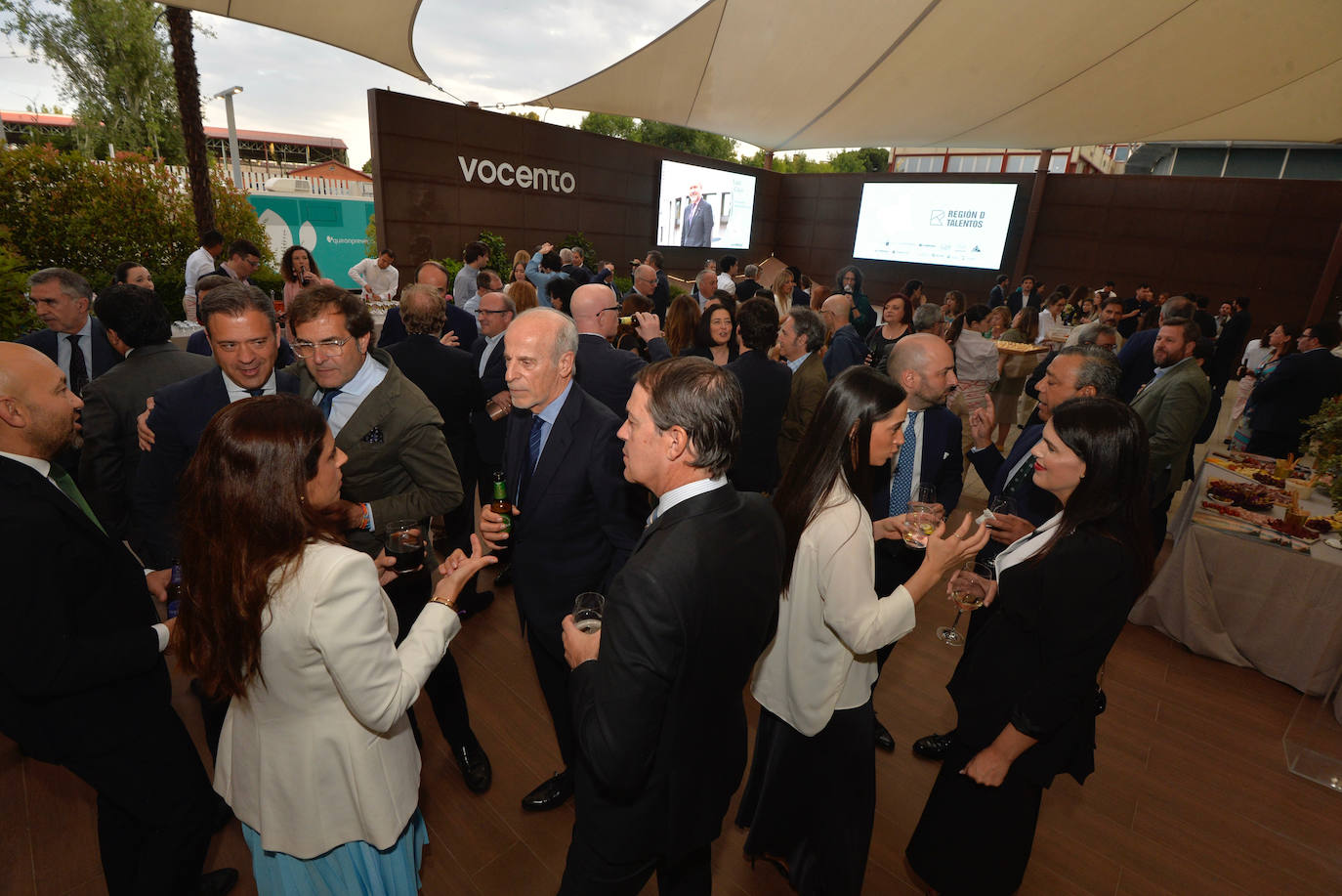 Las imágenes del cóctel de la presentación de la revista &#039;Región de Talentos&#039;