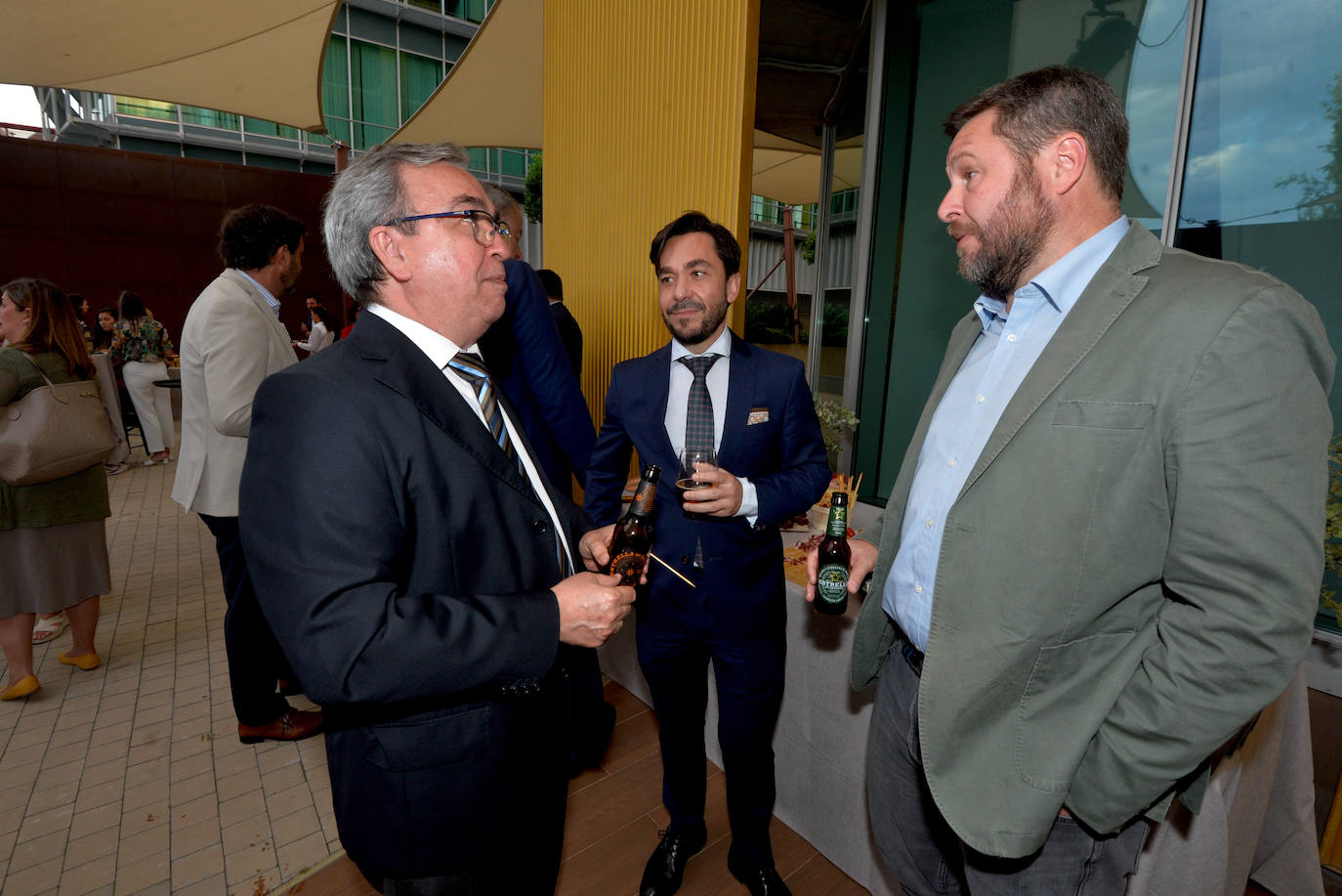 Las imágenes del cóctel de la presentación de la revista &#039;Región de Talentos&#039;